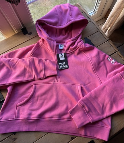 Bright pink gym - pink, +